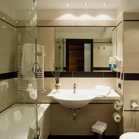 Hotel Red's Redaelli 4*