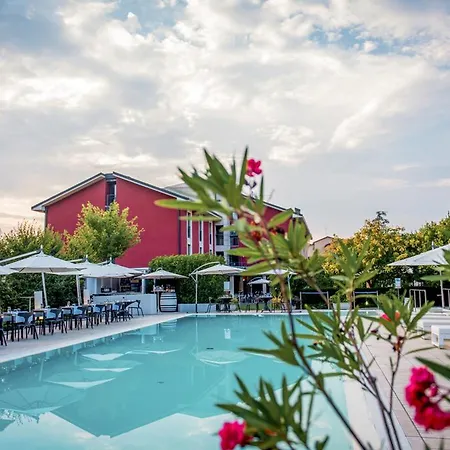 Red's Redaelli Hotel