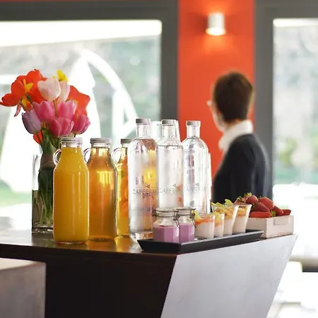 Red's Redaelli Hotel